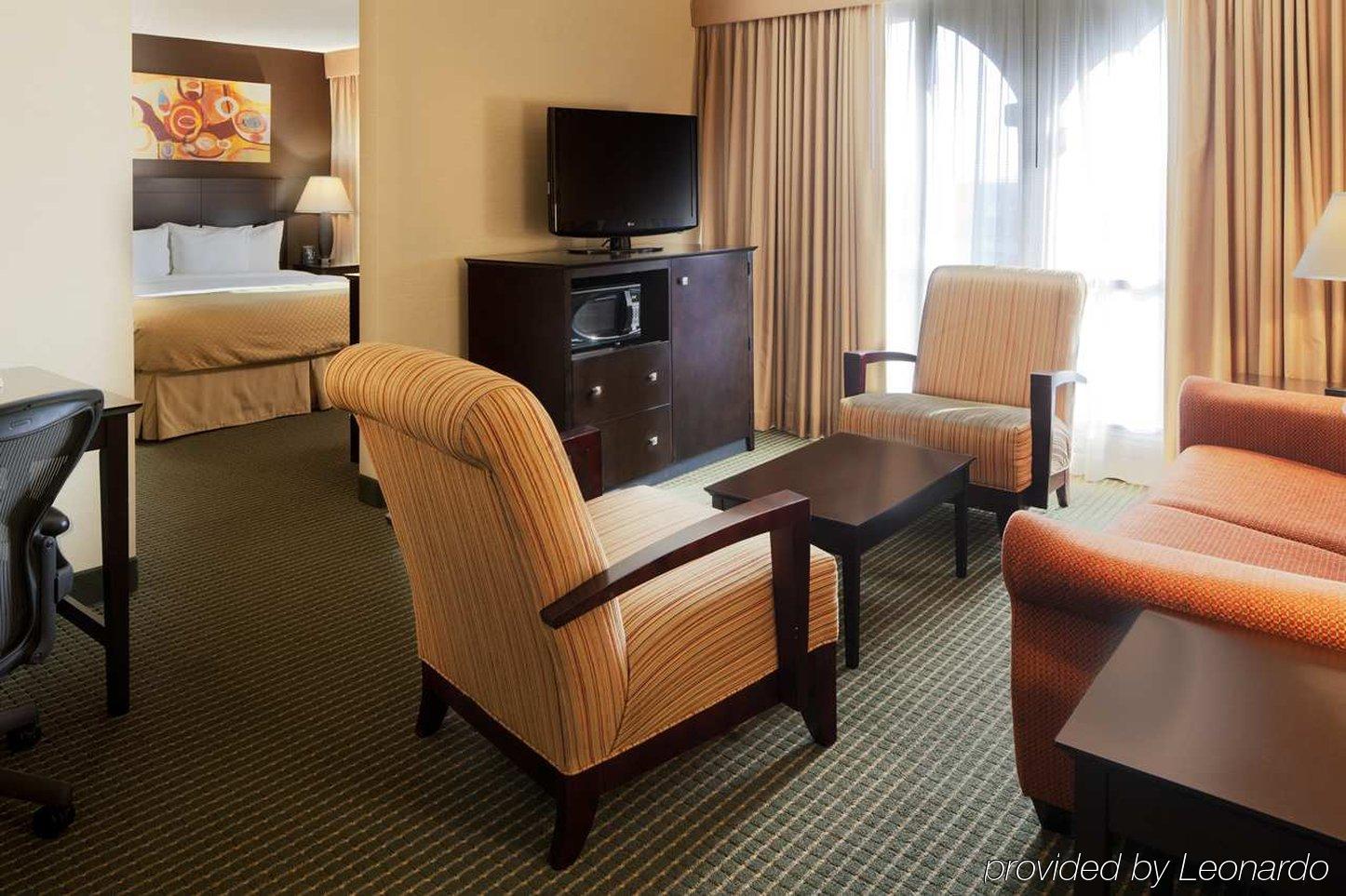 Doubletree By Hilton Dallas Market Center Pokoj fotografie